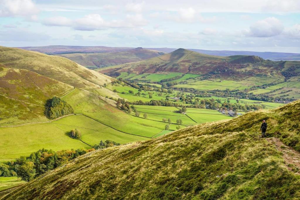 Fryers Cottage - Beautiful 2 Bedroom Town & Country Cottage On Edge Of Peak District Wirksworth Extérieur photo